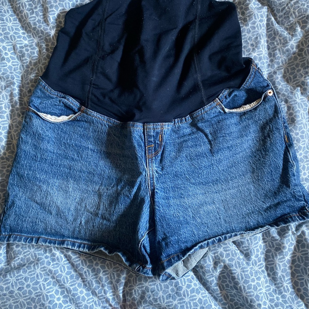 Isabel Maternity by Ingrid & Isabel Blue Jean Shorts with Elastic Waistband